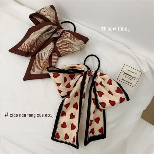 French elegant silk scarf retro high-end tie head rope hair rope ins hair band female hair band ribbon niche scarves tide