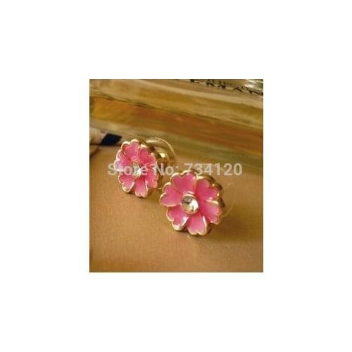 New style 2021 new arrival beautiful five leaves flowers earring for women
