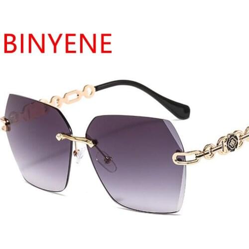 Fashion Rimless Square Sunglasses For Women Hollow Out Funny Sun Glasses Shades UV400 Elegant Lady Points 2021 Brand Designer