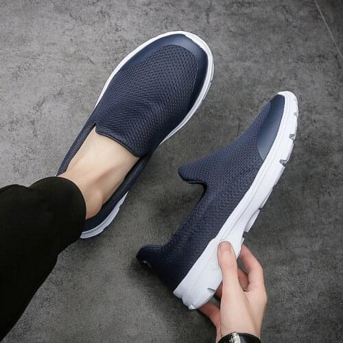 Large size mens shoes 2021 new all-match sports shoes fashion soft-soled loafers casual and comfortable mens driving shoes
