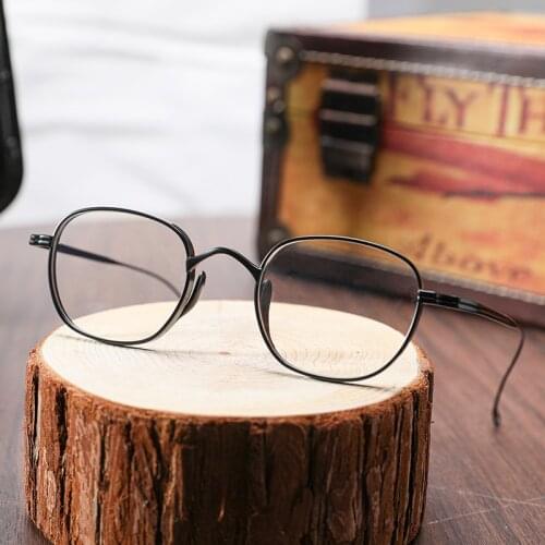 Vintage Pure Titanium Glasses Frame Men Square Luxury Brand Prescription Myopia Optical Eyeglasses Frame Women Small Box Eyewear
