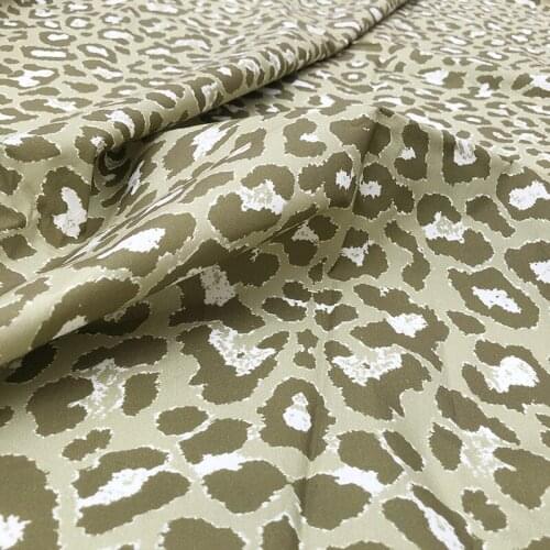 100X145cm Light Green Leopard Printed Cotton Fabric For Woman Summer Dress Blouse Tissu Tela Хлопок материал DIY Sewing