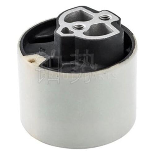 Car Gearbox support 2003-2018pub licT oua reg Aud iQ7 3.0TDI 3.6L 4.2L Gearbox foot rubber Gearbox beam rubber sleeve