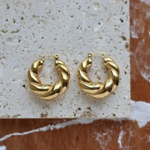 New Street Style Solid Stainless Steel 18K Gold Bold Chunky Large Croissant Hoops For Women Statement Earring In Gold