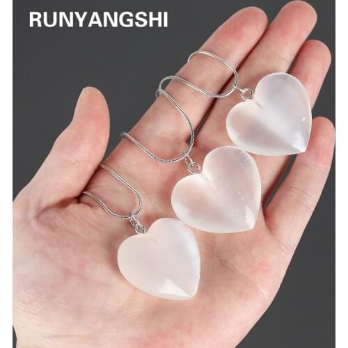 Natural stone Quartz Crystal Gypsum stone love Heart-shaped pendant Gypsum for diy Jewelry making necklace