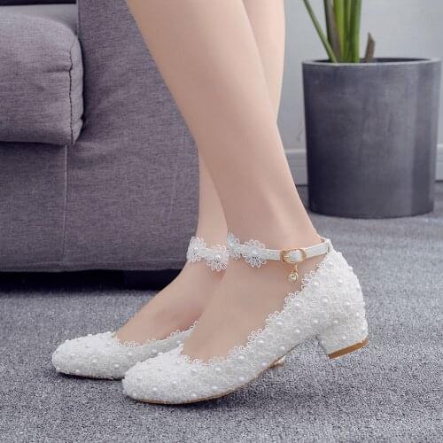 High Heeled Female Wedding Shoes Bridesmaid Banquet White Lace Flower Pearl Round Toe Square High Heels Womens Pumps H0083