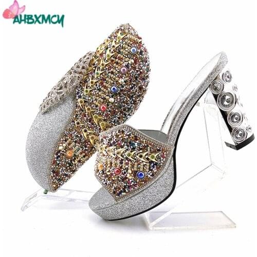 Slingbacks Peep Toe Slipper in Silver Color Nigerian Women Shoes Matching Bag Hot Selling Sexy Lady Shoes for Wedding Party