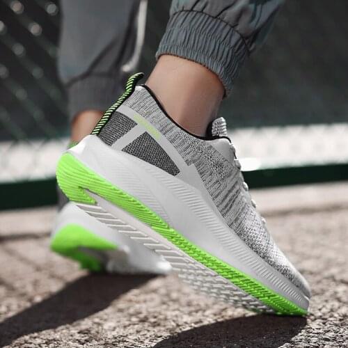 Lightweight Men Casual Sneakers Summer Breathable Men Casual Shoes Flat Fashion Walking Sneakers Men Trainers Zapatos De Hombre