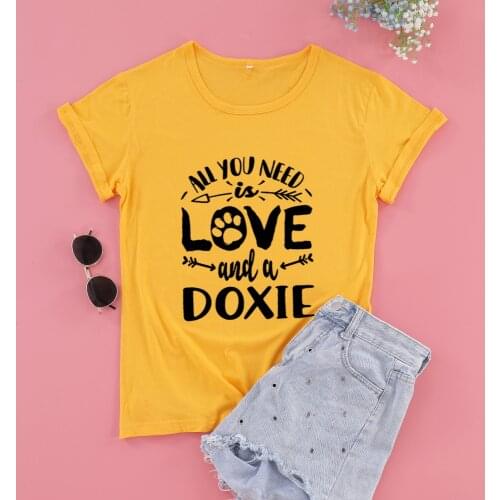 All You Need Is Love and A Doxie Mom Tshirt Graphic Mama Women T-shirt Kawaii Short Sleeve Top Tees Cotton O Neck Mother Shirts