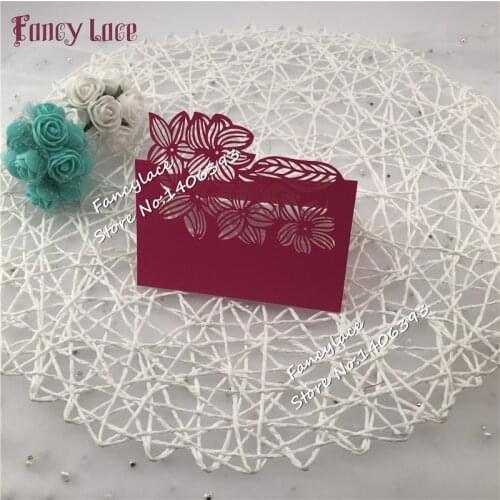 50 Pcs/set Wedding Laser Cut Lorus Party Favor Decor Place Cards pearl Hollow Out lily Flower Birthday Table Name Cards