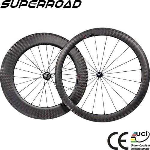 Cheap 700C 25mm Wide 88mm Deep Xiamen Bicycle Road Cycling Bike Light Weight Carbon Clincher Tubeless Wheels