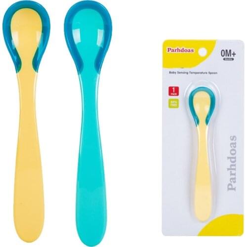 Baby thermal spoon + Set Temperature Discoloration Non-slip Handle with Transparent Storage Box Soft Feeding Spoon Utensils
