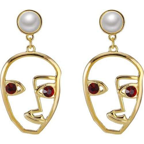 Punk 2020 Fashion New Listing Earrings Green Eyes / Brown Eyes Face Personality Pearl Designs Ladies Earrings Wholesale Sales