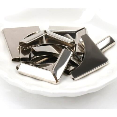Beautiful 10Pcs 2color Metal Book Corner Trilateral Albums Menus Folders Box Corner Protectors For Decor 33x33x8mm
