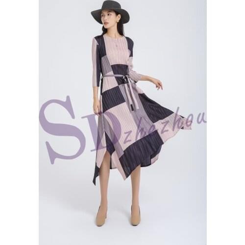 HOT SELLING pleated miyake o-neck three quarter geometry print Lace up dress A-Line dress IN STOCK
