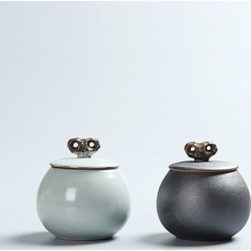 PINNY Japanese Style Ceramic Tea Cans Vintage Portable Tea Storage Hand Made Storage Jars Kung Fu Tea Set Accessories Sealed Jar
