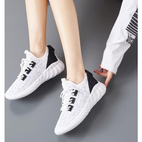 2020 Mesh Women Sneakers Breathable Women Flat Shoes Lightweight Casual Shoes Ladies Lace-up Deportivas Basic Solid Round Toe