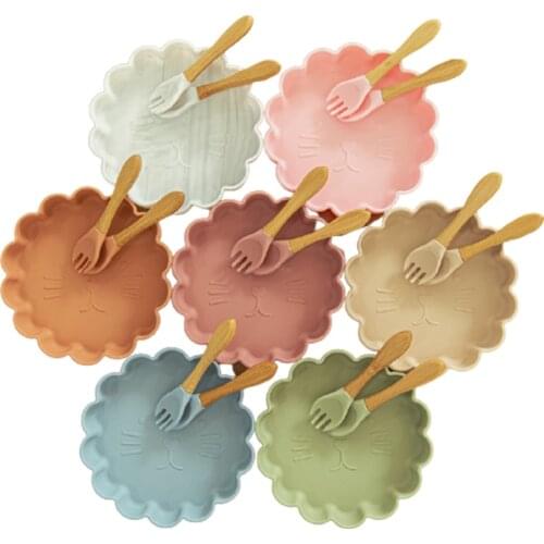 1 Set Baby Feeding Bowl Manufacturer Nordic Portable Edible Silicone Non-Slip Lion Shape Bowl Placemate Baby Shower Gift