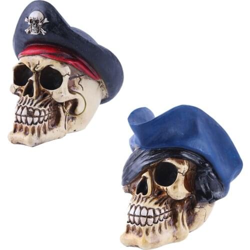 Creative Resin Pirate Skull Statue Vintage Skeleton Sculpture Home Office Desk Decoration Ornament Birthday Gift Halloween Decor