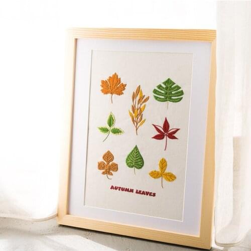 Embroidery manual household three-dimensional decoration hanging picture, not including picture frame. Send embroidery guy