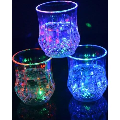 LED Light Flashing Cups Inductive/ Switch Rainbow Color Wine Cup Champagne Beer Plastic Cup Drinkware for Bars Wedding Party