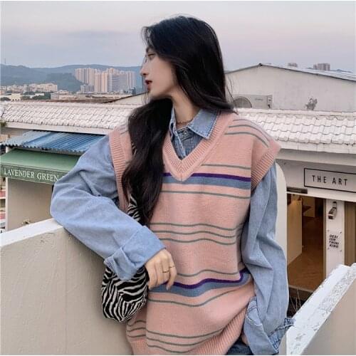 Sweater Oversize Korean Style 2021 Knitted Vest Autumn Winter Loose V-neck Striped Vest Waistcoat Sweater Women Vintage Clothes