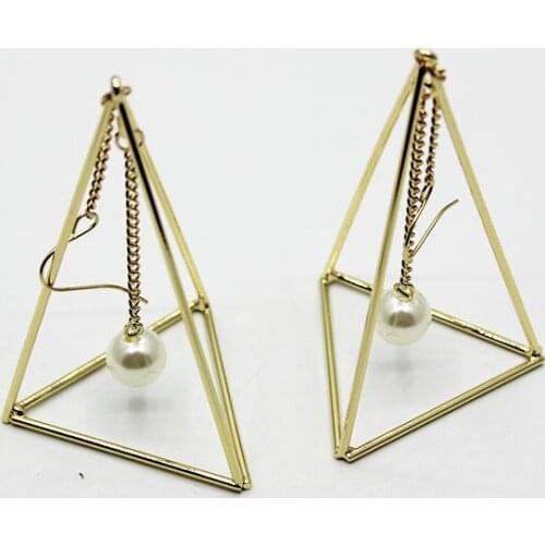 Triangle Pearl Long Earrings European and American Style Earrings Red temperament earrings 311