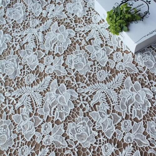 2yards/lot High Quality 2018 African Chemical Lace Fabric Water Soluble White Nigerian Guipure Wedding Dress African Lace Fabric