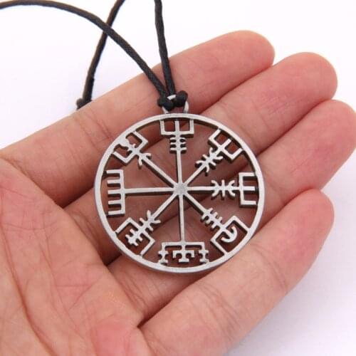 Viking compass amulet pendant Men necklace Scandinavian as gift