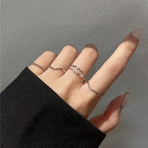 5 Pcs/Set Simple Fashion Wave Pattern Ring Set for Women Trend Personality Pearl Zirocn Metal Multilayer Ring Jewelry Girl Gift