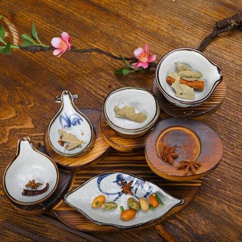 Ceramic Flavored Dish Special-shaped Seasoning Dish Japanese Hand-painted Chili Vinegar Dish Small Dish Soy Sauce Dish