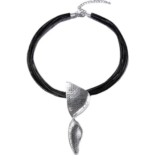 Popular Retro Simple Punk Necklace Geometry Pendant Women Multilayer Rope Chain Necklace for Party