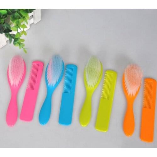 2pcs/SSet Cute Baby Boy Girl Kids Gentle Soft Hair Brush Comb Set Newborn