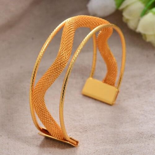 Luxury 24K Bending Bangles Dubai Gold Color Bangles for Women Girls Wife Bride Bangles Bracelets Jewelry Gift
