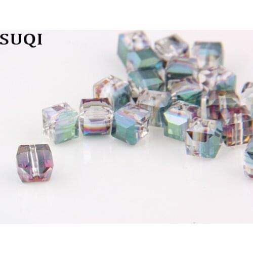 Color Straight hole square 20pcs change color faceted Crystal Glass Beads 8mm curtains Three-dimensional Beads for Jewelry Make