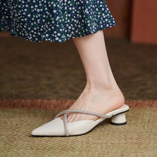 Wine Glass With Cross Strapping Rhinestone Chain Mary Jane Slippers Pointed Thick Heel Outdoor Fashion Trendy Womens Slippers