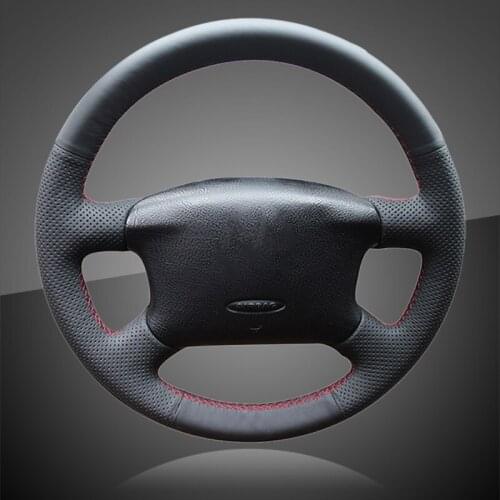 Auto Braid On The Steering Wheel Cover for Volkswagen Passat B5 VW Passat B5 VW Golf 4 Skoda Octavia 1999-2005 Car Wheel Cover