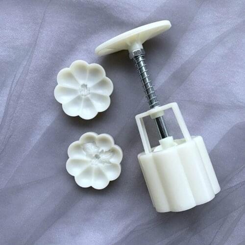Moon Cake Mould 65g Eight Petal Pumpkin Hand-Pressure Mooncake Molds for Mid-Autumn DIY Pastry Tool Sets with 2pcs Round White