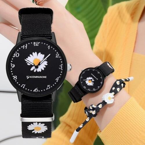 New Fashion Flowers Daisy Dial Quartz Watch Women Casual Nylon Strap Watch Birthday Gift Women Wrist Watch Relogio Feminino