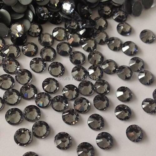 Ss16 black diamond 1440 pcs each lot ;14 cutting facets stones of 10 gross per lot 4mm ss16 black diamond sexy girls jewelry