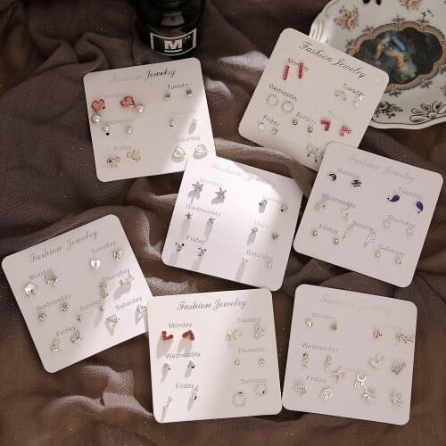 YANLINGNY Stud Earrings