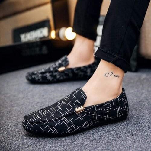 Casual Shoes Men New Fashion Slip-On Mens Loafers Soft Comfortable Canvas Shoes Male Footwear Wedding Party Flats Sneakersh43