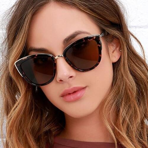 Ladies Fashion Cat Eye Sunglasses Plastic Frame Glasses Leopard Color Sunglasses