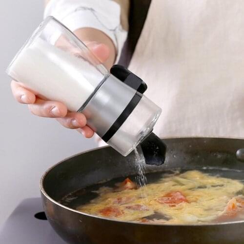 Push-Type Salt Dispenser Salt Controller Spice Salt Shaker Pepper Sugar Salt Dispenser Powder Dredge Bottle Spice Container