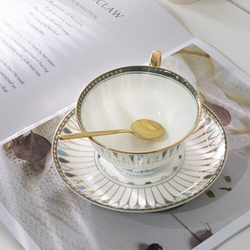 Coffee Cup European Style Luxury English Afternoon Tea Cup Exquisite Home Set Light Luxury Gold Cup Tea Cups and Saucer Sets