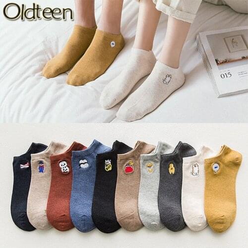 Cute Cotton Women Socks Korean Style Harajuku Kawaii Funny Cat Dog Animal Socks Fine Embroidery Calcetines Mujer Christmas Gifts