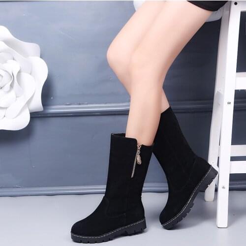 Women Short Plush Snow Boots Ladies Winter Warm Non Slip Ankle Boots Female Faux Fur Outdoor Casual Short Boot Solid New Fashion