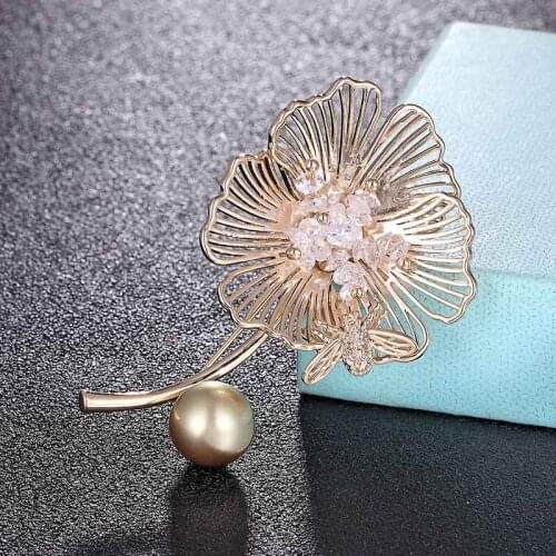 Zlxgirl jewelry Metal Copper Cubic Zircon Flower wedding jewelry for women couple gifts brand Bee insect scarf pins bridal broch