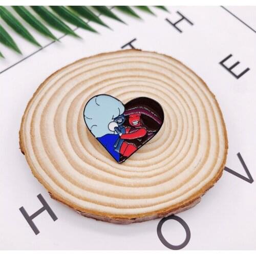 Cartoon color heart enamel brooch girl singing microphone singing alloy badge denim shirt pin accessories jewelry gift for kid