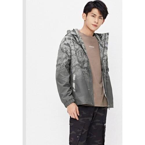 Mens Hooded Jackets Coats 2021 New Spring Fashion Print Camouflage Windbreaker Men Basic Jacket Coat Zipper Lightweight Jacket
